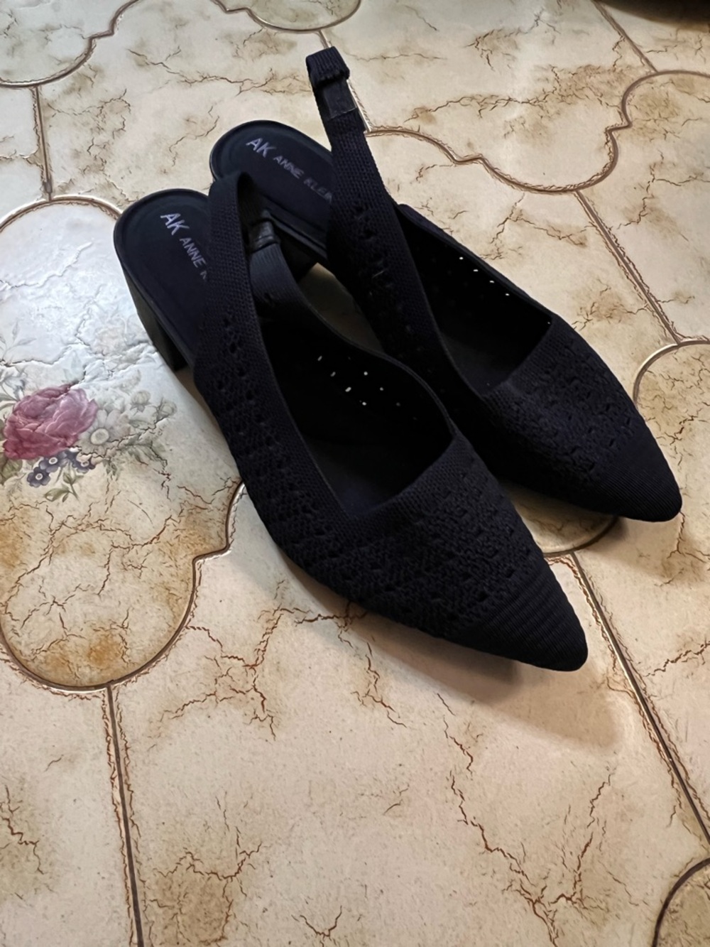 Anne Klein Black Knit Slingback Pointed-Toe Navy Blue Heels